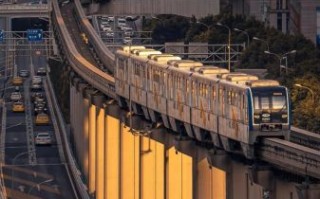 长焦镜头成像特点_为什么背景会虚化