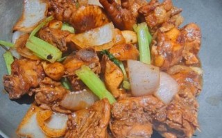 鸡公煲孕妇能吃吗_孕期吃鸡公煲注意事项