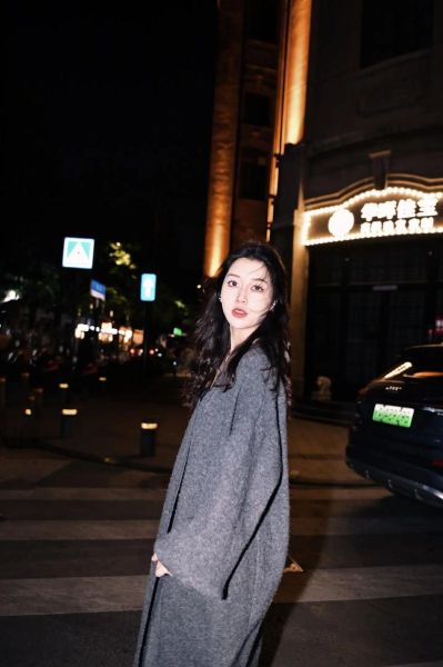 夜景人像镜头怎么选_夜景人像镜头推荐-第2张图片-星辰妙记