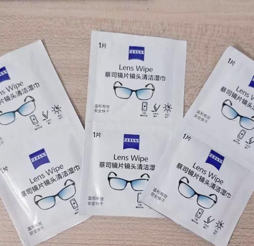 镜头纸擦镜头会刮花吗_如何正确使用镜头纸-第2张图片-星辰妙记