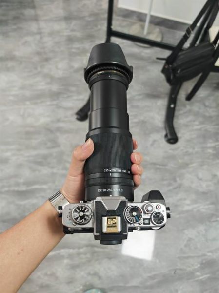 尼康防抖镜头有哪些_尼康防抖镜头怎么选-第3张图片-星辰妙记