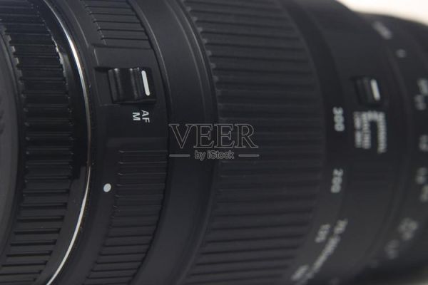 镜头af和mf什么意思_什么时候用mf手动对焦-第3张图片-星辰妙记