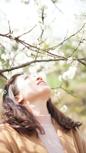 50mm_1.8镜头适合拍什么_怎么拍才好看-第2张图片-星辰妙记