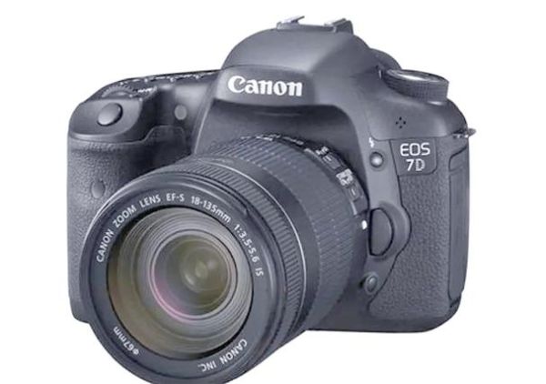 佳能7d配什么镜头好_佳能7d镜头推荐-第1张图片-星辰妙记