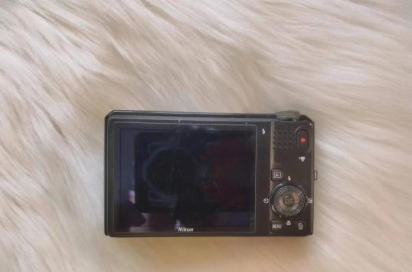 尼康银圈镜头有哪些_值得买吗-第2张图片-星辰妙记