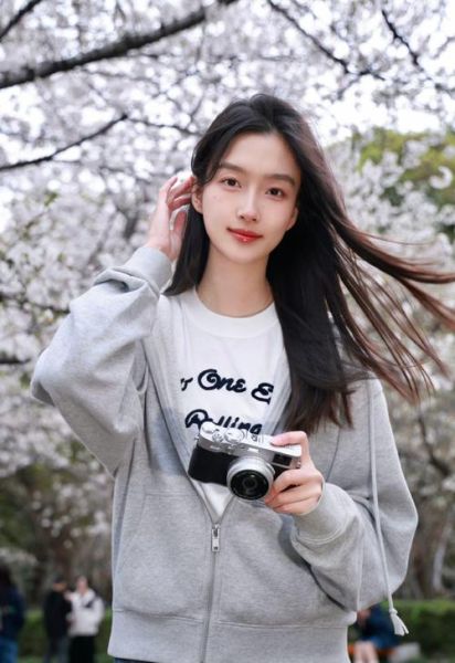 同济大学校花是谁_同济大学校花评选标准-第3张图片-星辰妙记