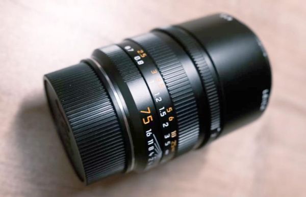 徕卡老镜头值得买吗_如何辨别真假-第2张图片-星辰妙记