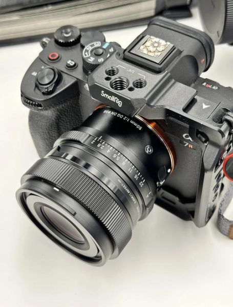 e50镜头值得买吗_适马e50镜头评测-第1张图片-星辰妙记