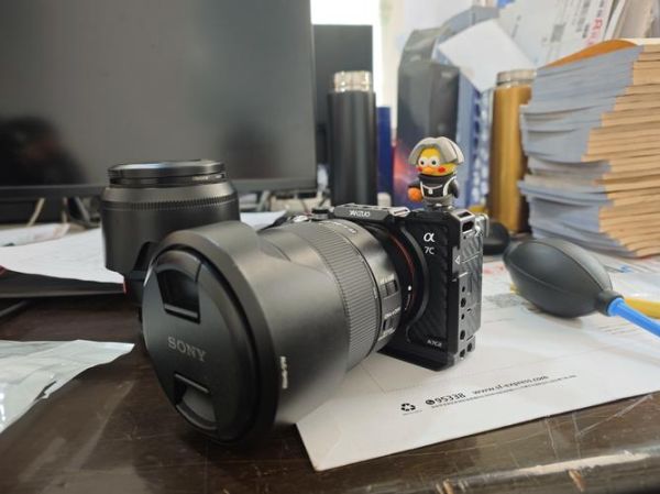 f4g镜头值得买吗_适合拍什么题材-第1张图片-星辰妙记