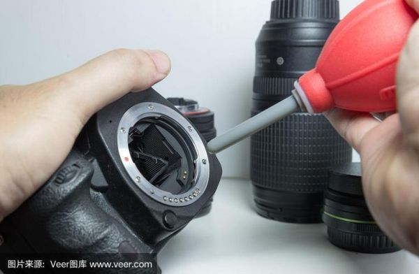 如何清洁单反镜头_单反镜头清洁步骤-第2张图片-星辰妙记