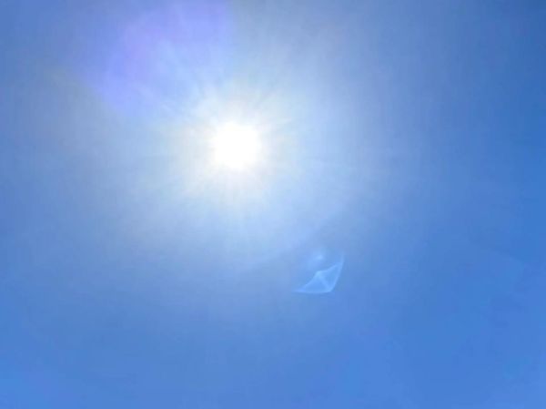 镜头拍太阳会烧传感器吗_如何安全拍摄-第3张图片-星辰妙记