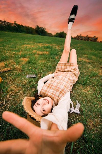 一什么镜头拍人像最好_一什么镜头适合新手-第3张图片-星辰妙记