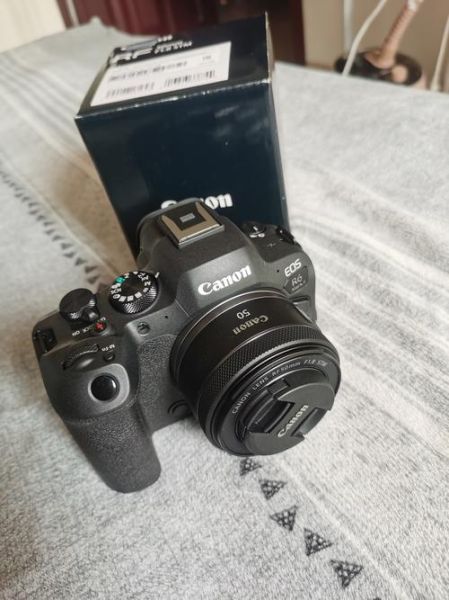 佳能35mm定焦镜头怎么样_佳能35mm定焦镜头适合拍什么-第3张图片-星辰妙记