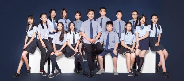 集体照镜头怎么选_集体照用什么镜头最好-第3张图片-星辰妙记