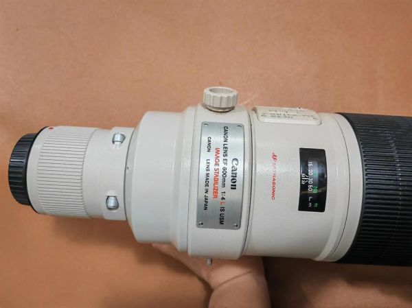 防抖镜头有必要买吗_防抖镜头和稳定器哪个好-第1张图片-星辰妙记