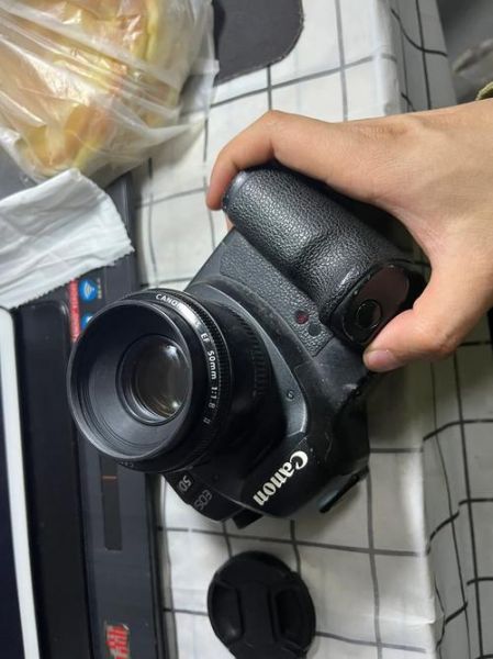 佳能5d2镜头怎么选_佳能5d2配什么镜头好-第1张图片-星辰妙记