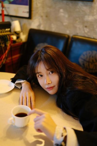 小白镜头适合拍什么_小白镜头拍人像还是风景-第2张图片-星辰妙记