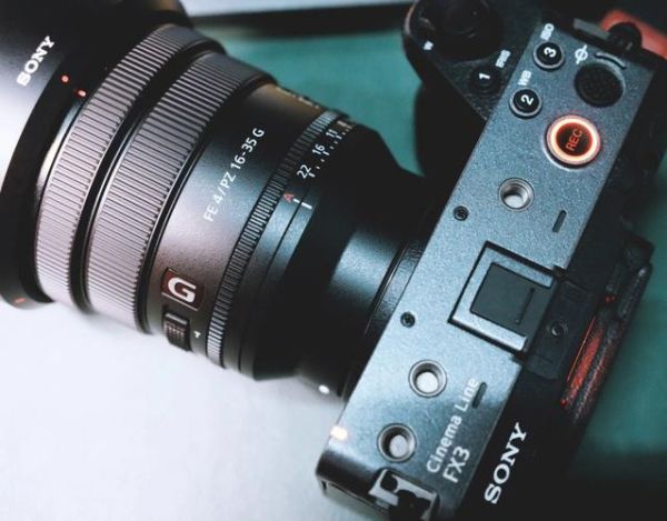 索尼1650镜头怎么样_索尼1650镜头值得买吗-第3张图片-星辰妙记