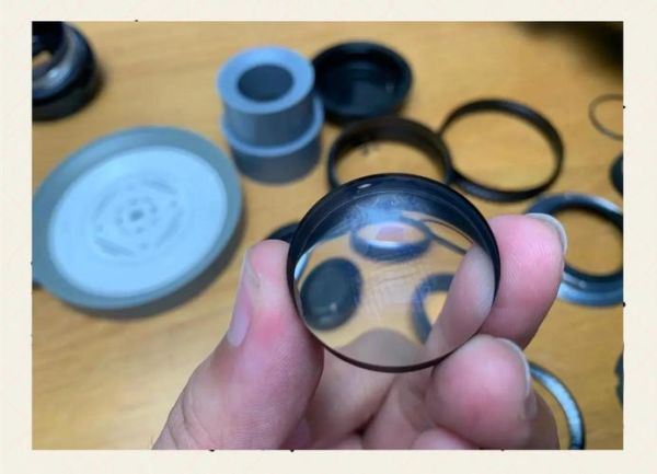 镜头脱模怎么办_镜头脱模修复方法-第1张图片-星辰妙记