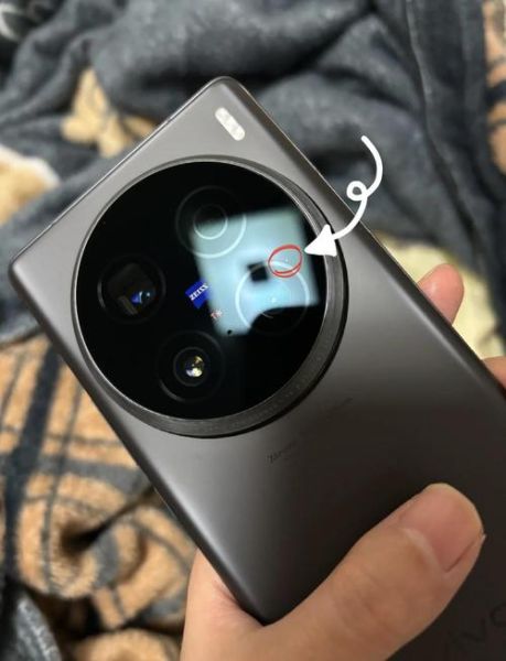 手机镜头进灰怎么办_如何自己清理镜头灰尘-第1张图片-星辰妙记