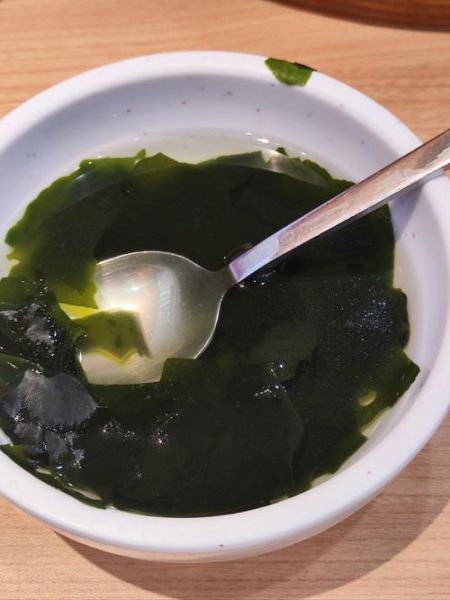 孕妇可以吃海带汤吗_海带汤对胎儿有影响吗-第1张图片-星辰妙记