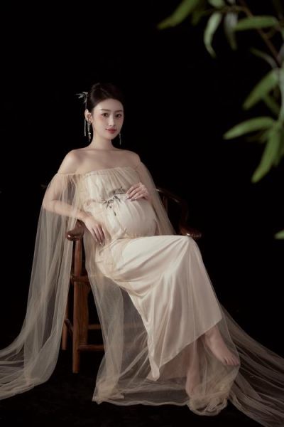 孕妇照什么时候拍最合适_孕妇照拍摄注意事项-第1张图片-星辰妙记