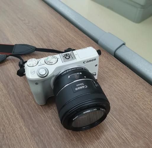 佳能m3镜头推荐_佳能m3用什么镜头好-第2张图片-星辰妙记