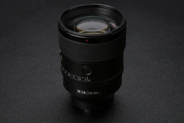 佳能18-135mm值得买吗_佳能18-135mm适合拍什么-第3张图片-星辰妙记