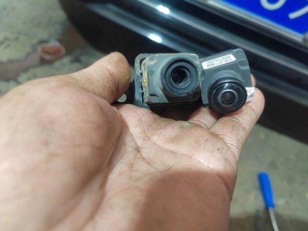 前镜头怎么拆_前摄像头更换教程-第2张图片-星辰妙记