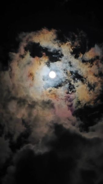 200mm镜头拍月亮清晰吗_200mm镜头拍月亮参数设置-第2张图片-星辰妙记 200mm镜头拍月亮清晰吗_200mm镜头拍月亮参数设置-第2张图片-星辰妙记