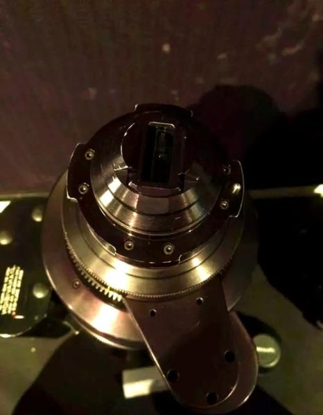 什么是变形镜头_变形镜头优缺点-第1张图片-星辰妙记