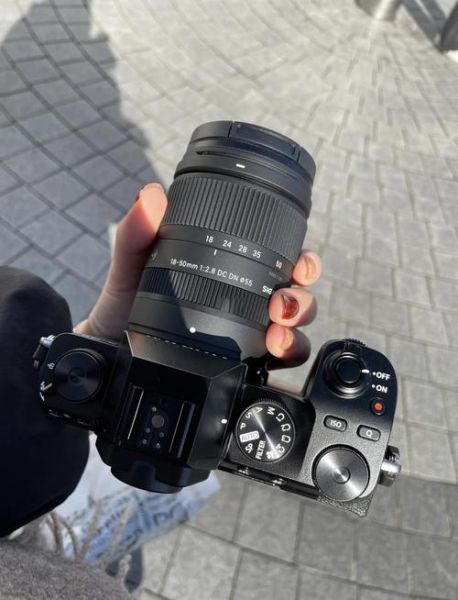 日本代购镜头靠谱吗_如何避坑-第1张图片-星辰妙记